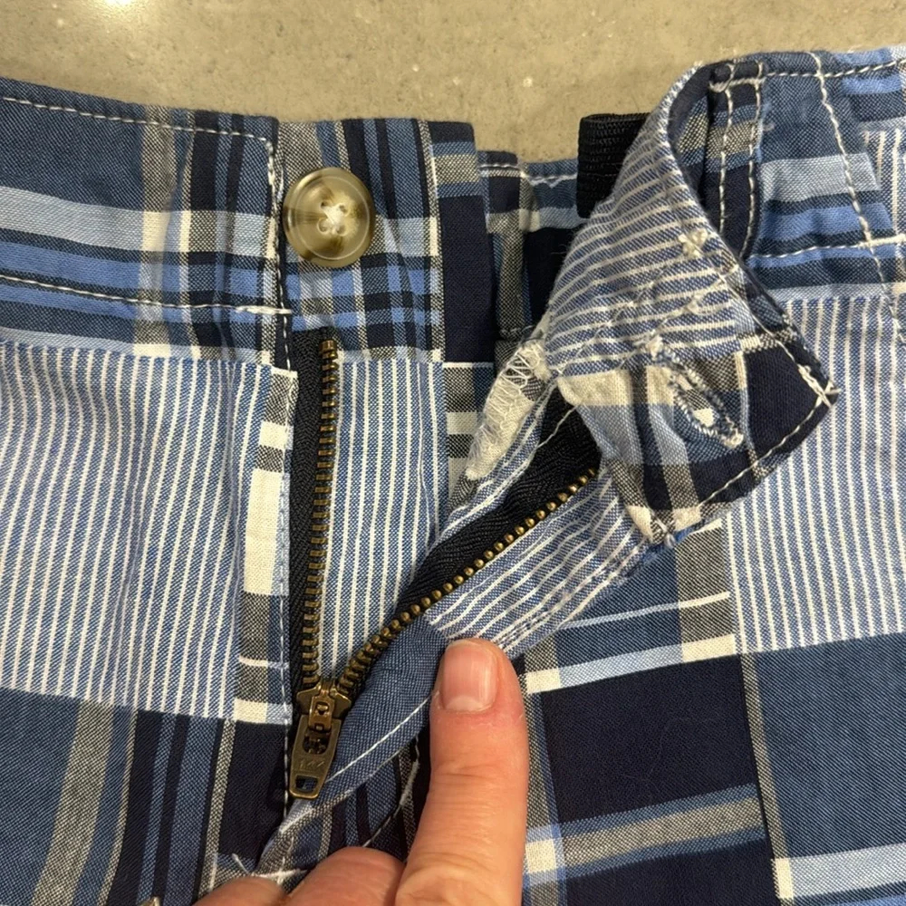 GYMBOREE boy’s size 7 blue madras shorts